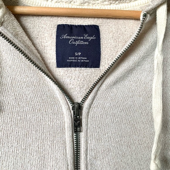 American Eagle Cream Zip Up Sherpa Hoodie Sz Sml - Picture 6 of 7